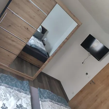 Alpakasvomweissenstein Lägenhet Waldershof